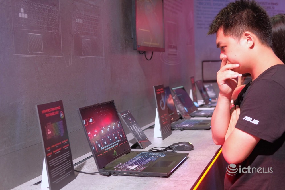 Sức tiêu thụ laptop chơi game tăng gấp 3 lần tại Việt Nam
