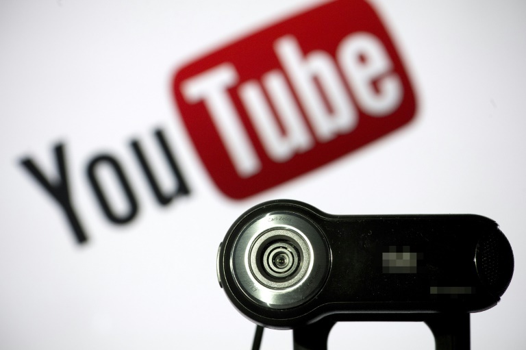 Đi tù 31 năm, hoàn lương làm YouTuber