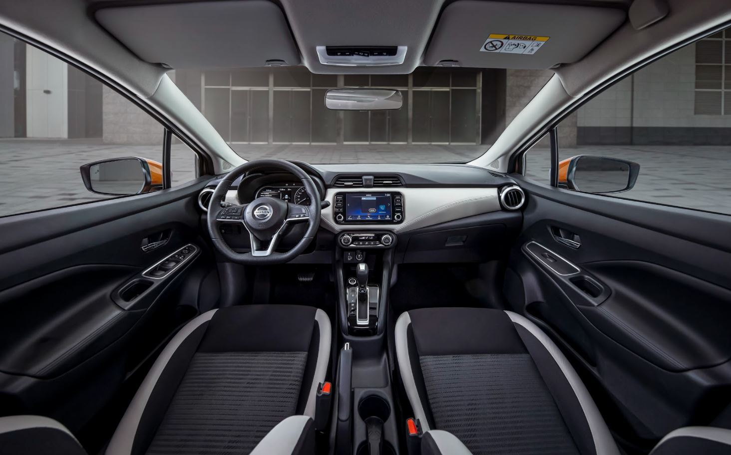 Nissan Almera có gì để cạnh tranh với Toyota Vios, Hyundai Accent?