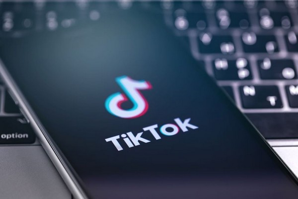 TikTok thử nghiệm tính năng Stories