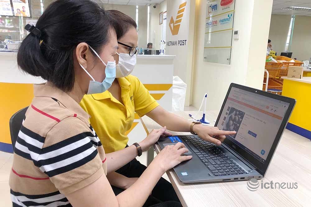 Sàn Postmart, Vỏ Sò livestream hướng dẫn nông dân phía Nam lên sàn điện tử bán đặc sản