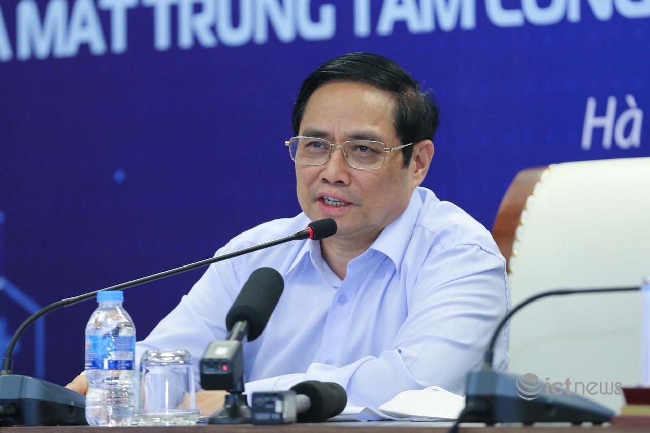 Cuộc gọi của Thủ tướng tới 700 điểm cầu khám bệnh từ xa