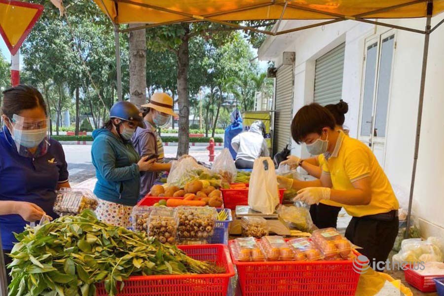 Tiêu thụ mỗi ngày hơn 300 kg nông sản cho người dân Đồng Nai