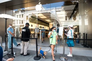 Apple đóng một cửa hàng tại Mỹ sau khi 20 nhân viên nhiễm Covid-19