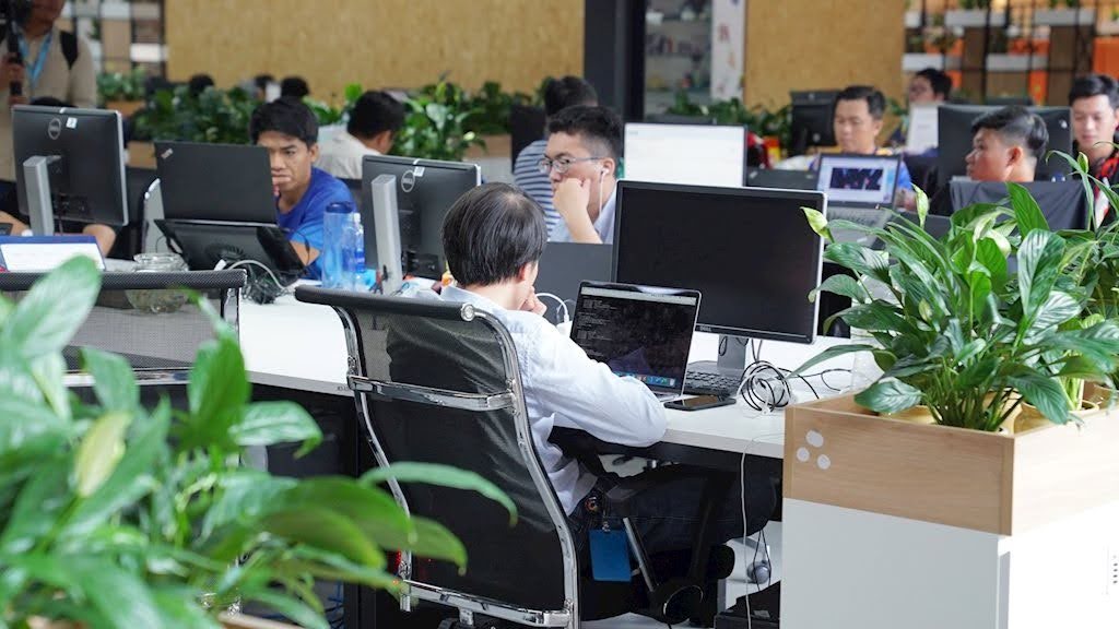 Vì sao tốc độ chuyển đổi số của doanh nghiệp Việt chậm hơn nước khác?