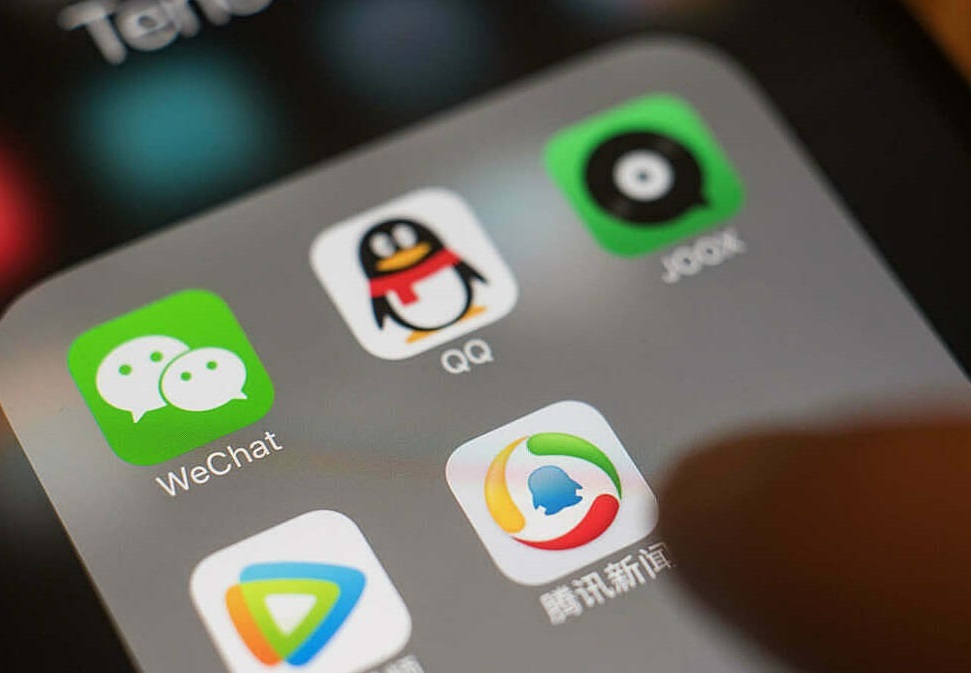 Tencent 'lách luật' cho phép người dùng WeChat chuyển đi