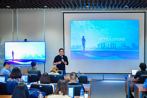 Viet Solutions 2021: Những startup được quan tâm đặc biệt là ai?
