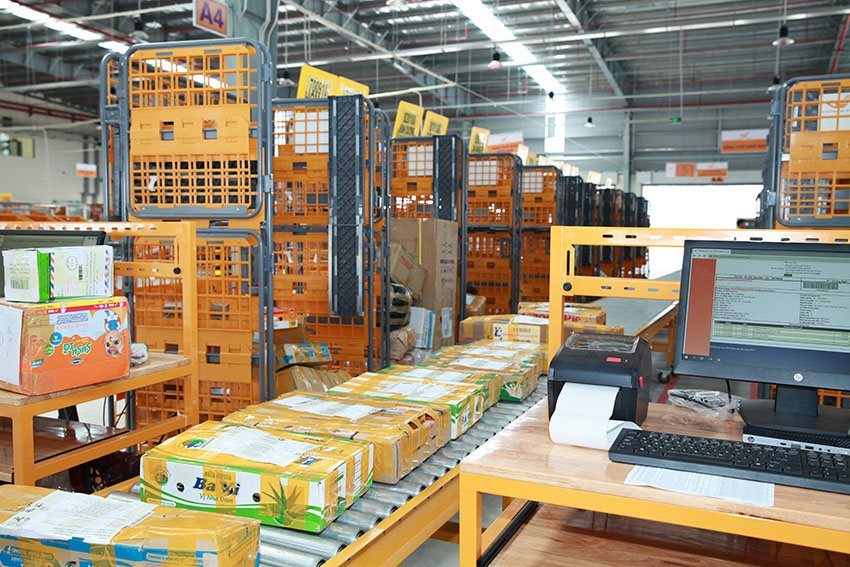 Vietnam jumps two places in Integrated Index for Postal Development