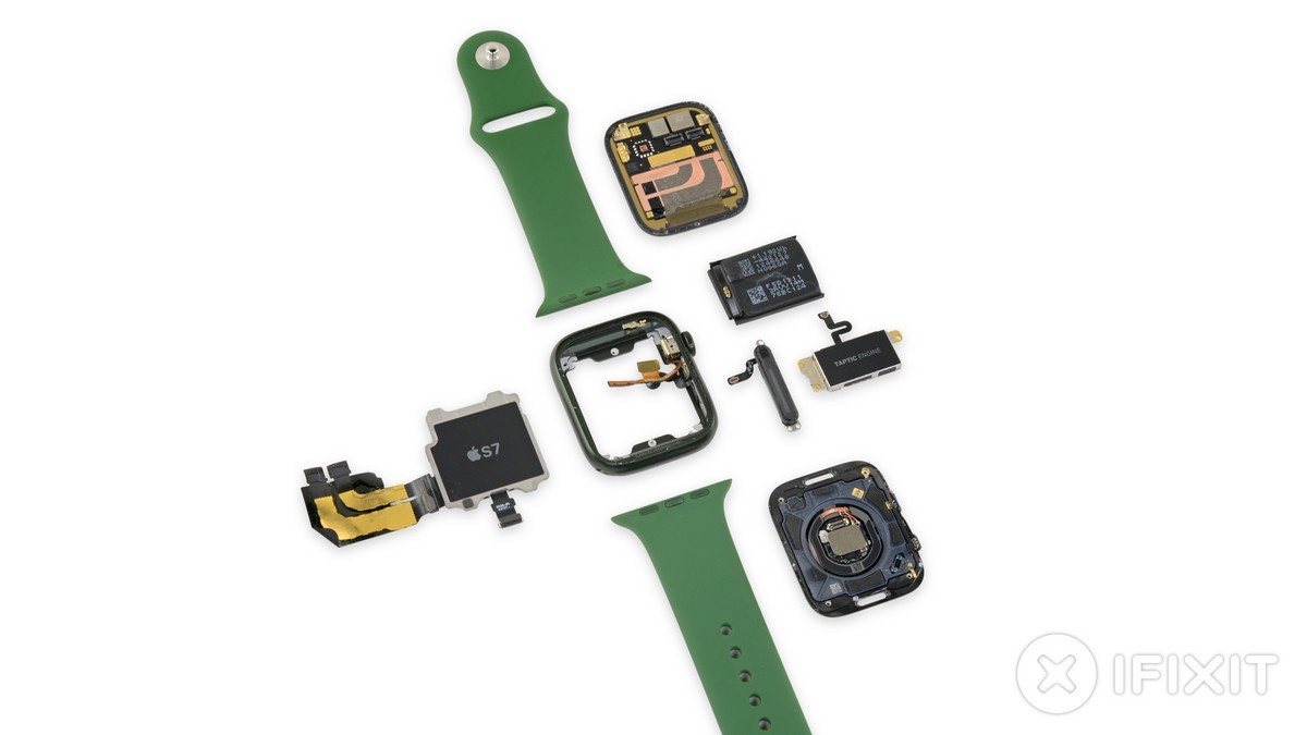 ‘Mổ bụng’ Apple Watch Series 7