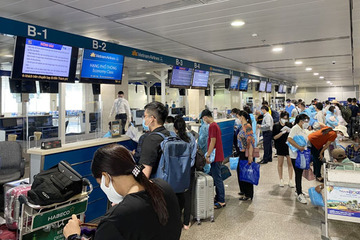 Hành khách đi lại bằng đường hàng không sẽ khai báo y tế điện tử qua PC-Covid