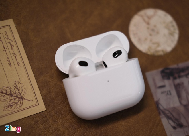 Thiếu hàng, Apple phải bán AirPods mã Singapore tại Việt Nam