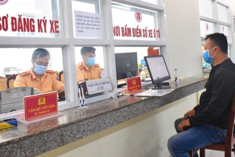 Người nộp lệ phí trước bạ tăng đột biến, Tổng cục Thuế khuyến khích nộp thuế online