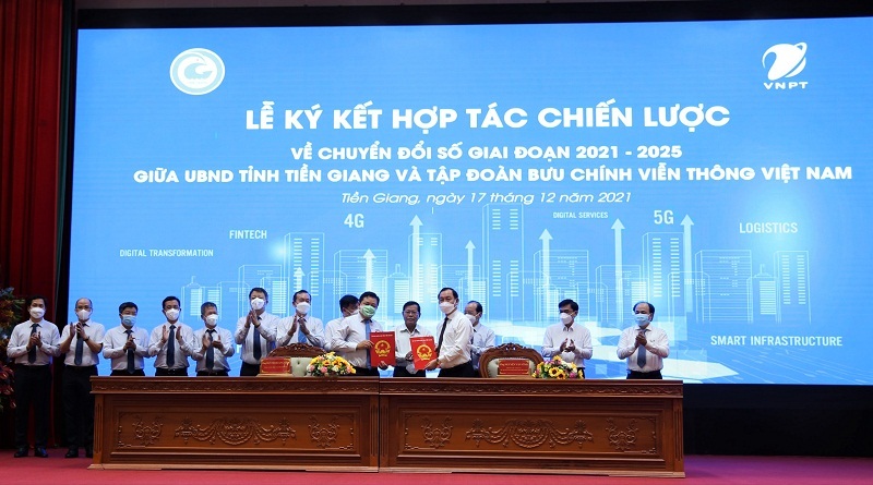 Khai trương nền tảng Chính quyền số toàn diện đầu tiên tại Việt Nam