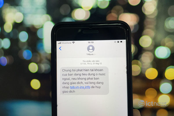 Nhiều ngân hàng tại Việt Nam lại bị giả mạo tin nhắn thương hiệu