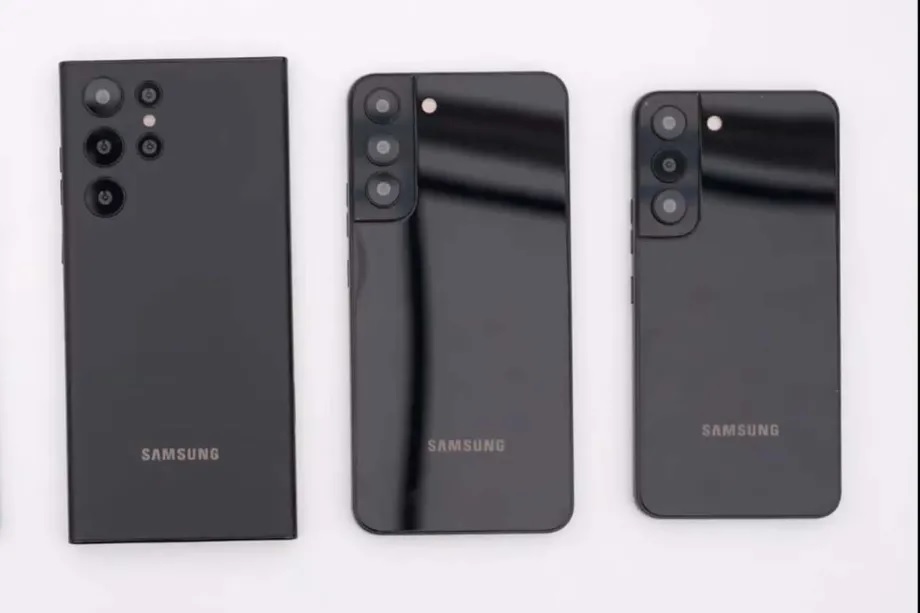 Samsung,Galaxy S22