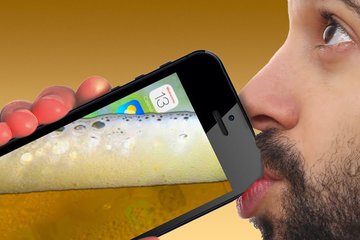 App uống bia, hồ cá Koi thời kỳ đầu trên iPhone giờ ra sao?