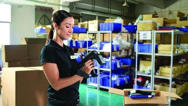 Ứng dụng RFID trong sản xuất để quản lý thành phẩm và lưu kho hàng hóa