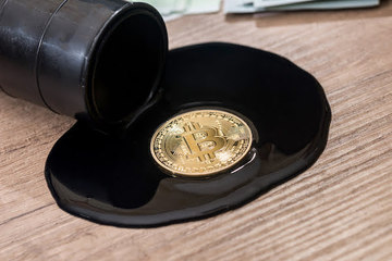 Nga xem xét nhận thanh toán dầu mỏ bằng Bitcoin