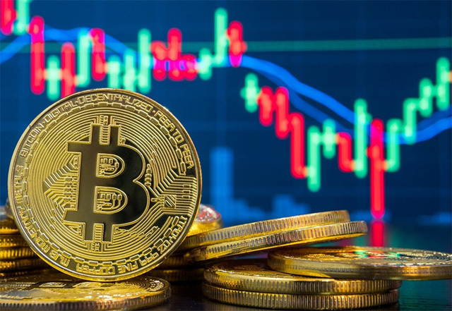 Bitcoin mất 2.400 USD trong vòng 24 giờ