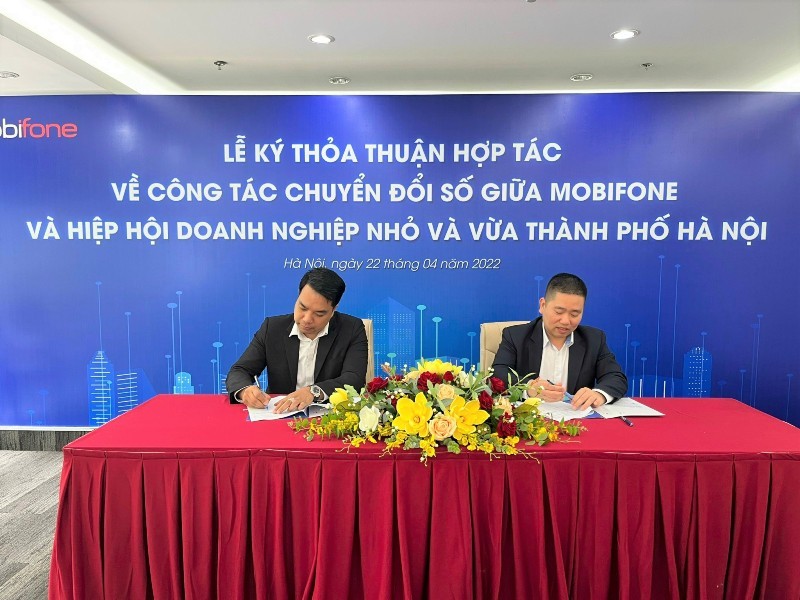 MobiFone ký kết thỏa thuận hỗ trợ Hiệp hội Doanh nghiệp nhỏ và vừa TP. Hà Nội trong công tác chuyển đổi số