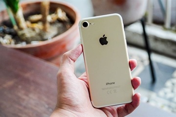 iPhone 7 có tương thích iOS 16 không?