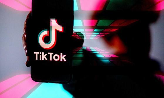 Video 15 giây của TikTok lan truyền tin giả về bệnh tật