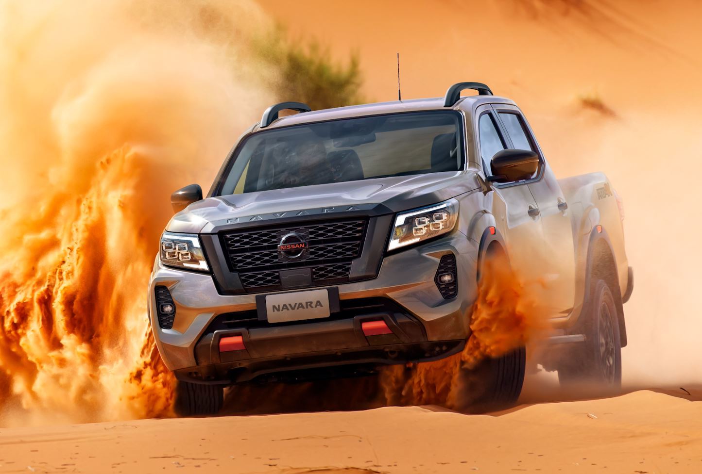 Nissan Navara 2022 sử dụng động cơ mới