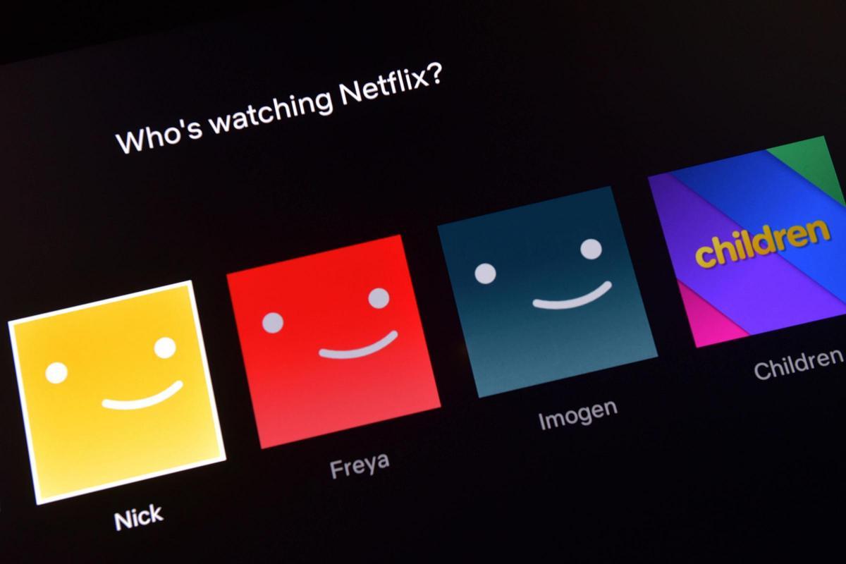 Netflix thử nghiệm thu phí với người dùng chia sẻ tài khoản