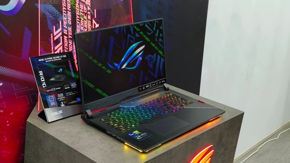 Laptop chơi game của Asus ROG có giá hơn 110 triệu đồng