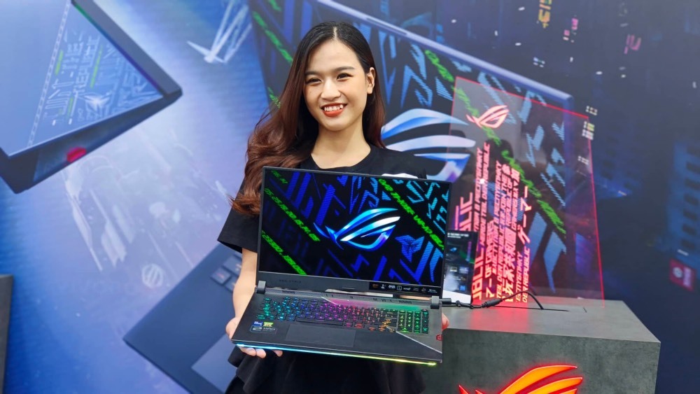 Laptop chơi game của Asus ROG có giá hơn 110 triệu đồng