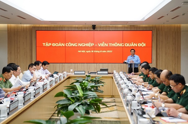 Thủ tướng đề nghị tổng kết mô hình Viettel làm bài học phát triển tập đoàn kinh tế nhà nước