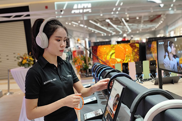 Khai trương Sony Center tại Hà Nội để tăng trải nghiệm cho người dùng