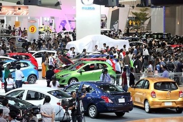 Thị trường ô tô Việt Nam tăng trưởng mạnh nhất khu vực