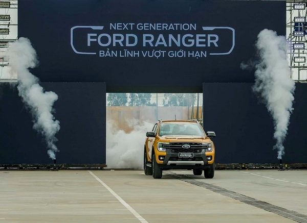Ford Ranger mới chính thức ra mắt: Loạt công nghệ thông minh nhất phân khúc